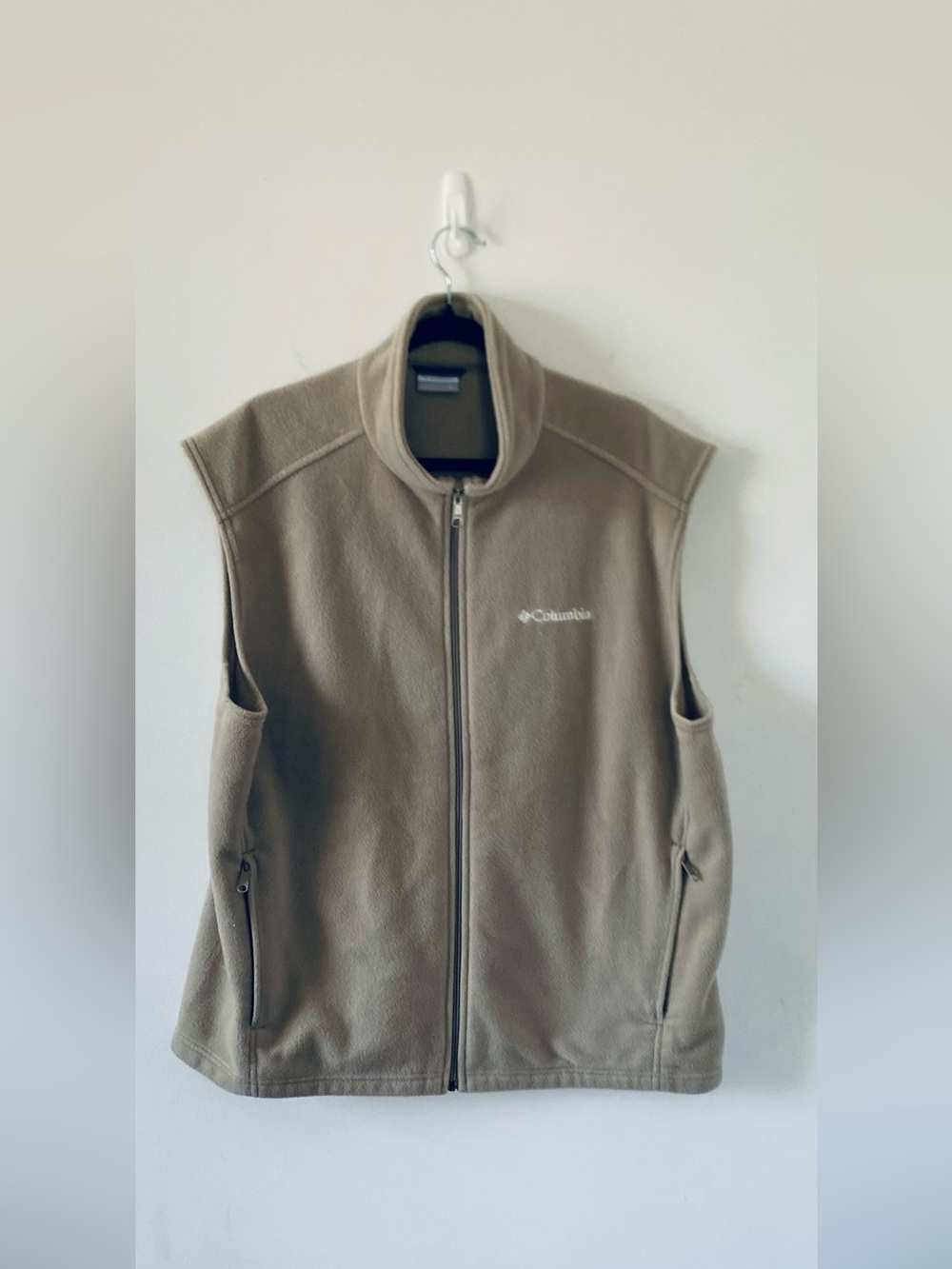 Columbia Men's Taupe Sleeveless Fleece Vest - Zip Front Size XL Gorpcore Hiking